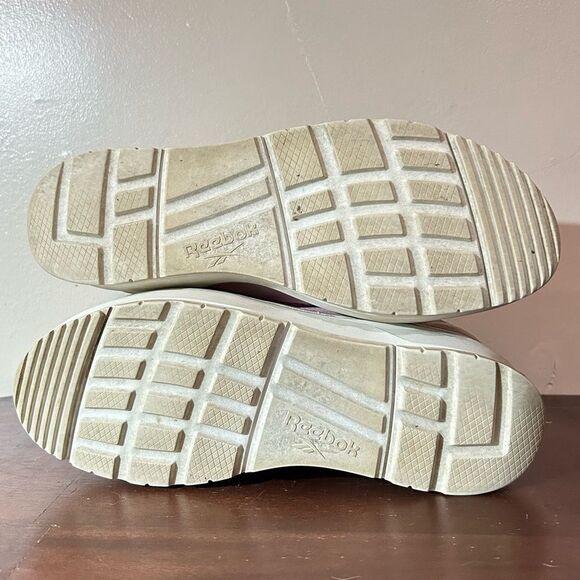 Reebok Club C Double Geo Womens US 7.5 Frost Berry - Picture 6 of 9